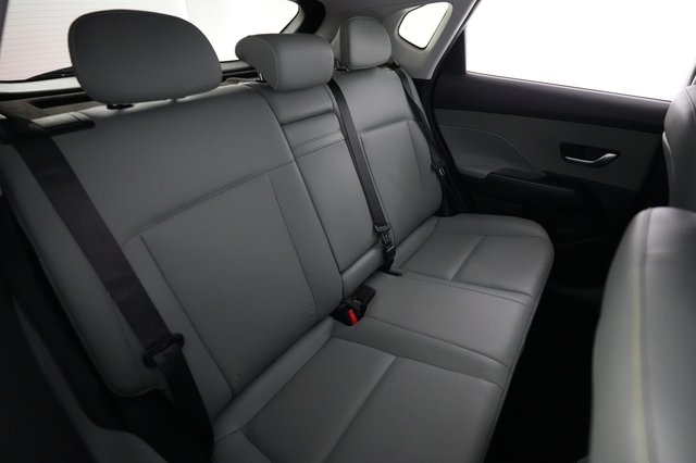 2024 Hyundai Kona Electric — photo 4 of 21