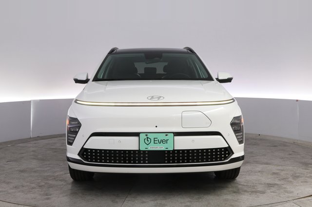 2024 Hyundai Kona Electric — photo 9 of 24