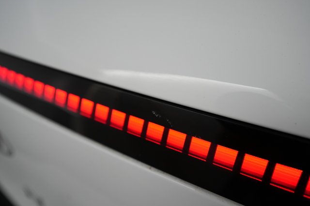 2024 Hyundai Kona Electric — photo 23 of 24