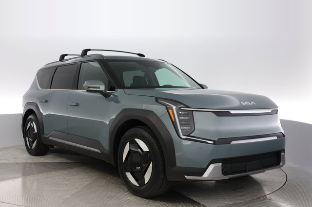 2024 Kia EV9 — photo 10 of 23