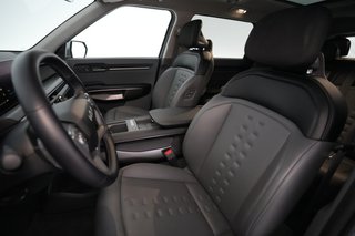 2024 Kia EV9 — photo 3 of 23