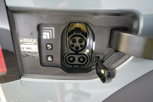 2024 Kia EV9 — photo 8 of 23