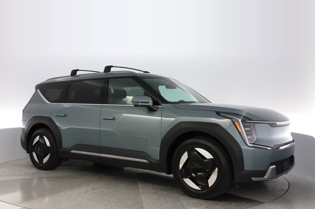 2024 Kia EV9 — photo 11 of 23