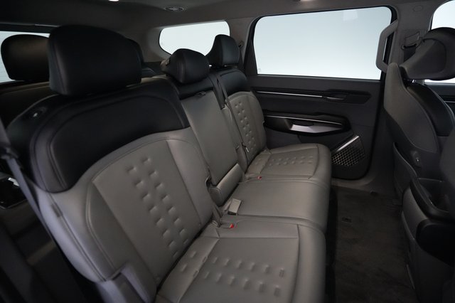 2024 Kia EV9 — photo 4 of 23