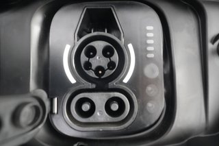 2025 Jeep Wagoneer S — photo 8 of 22