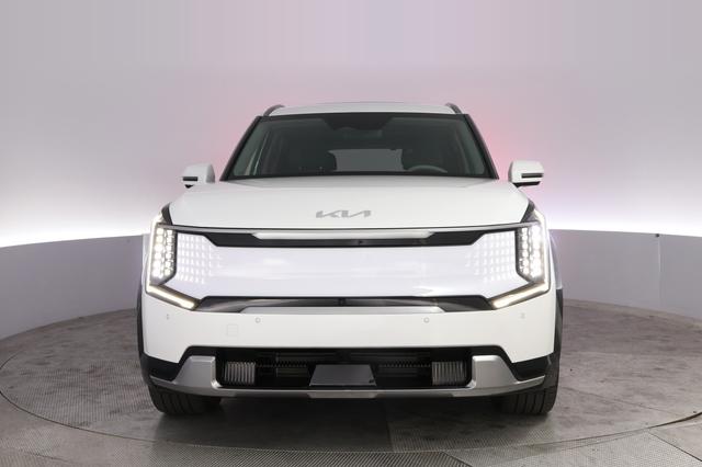 2024 Kia EV9 — photo 9 of 30