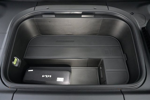 2024 Kia EV9 — photo 22 of 30