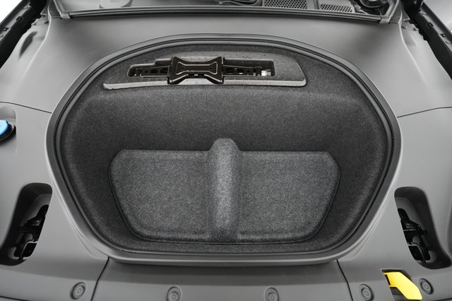 2021 Polestar 2 — photo 15 of 17