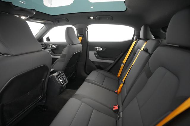 2021 Polestar 2 — photo 10 of 17