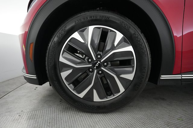 2024 Kia EV6 — photo 15 of 30