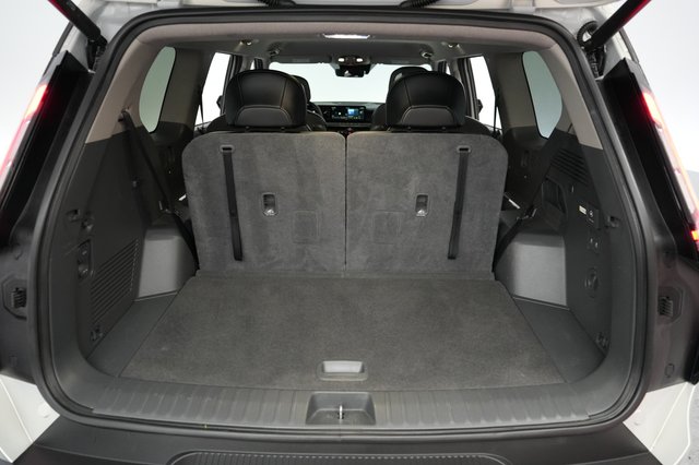 2024 Kia EV9 — photo 6 of 23