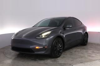 2022 Tesla Model Y — VIN 7SAYGDEF3NF489752
