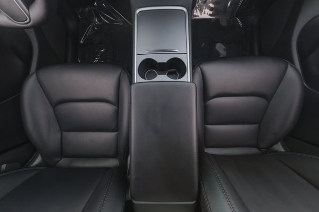 2022 Tesla Model Y — photo 21 of 23