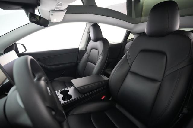 2022 Tesla Model Y — photo 3 of 23