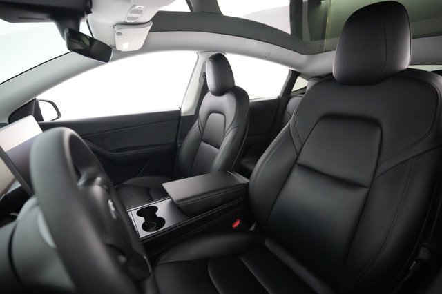 2022 Tesla Model Y — photo 3 of 23
