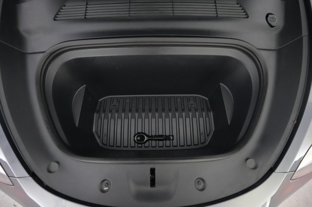 2022 Tesla Model Y — photo 22 of 23
