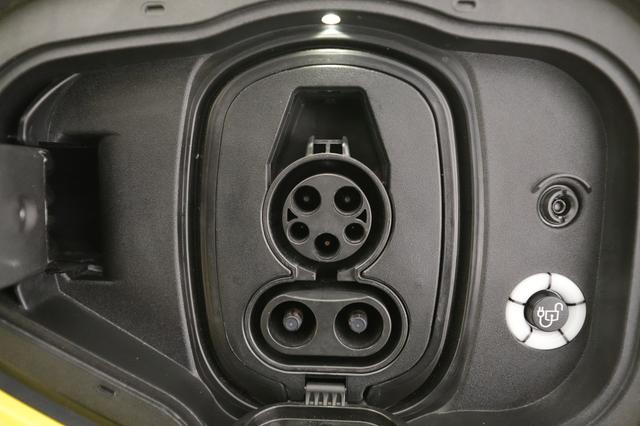 2025 Ford Mustang Mach-E — photo 8 of 25