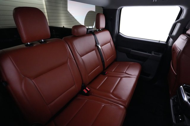 2023 Ford F-150 Lightning — photo 4 of 15