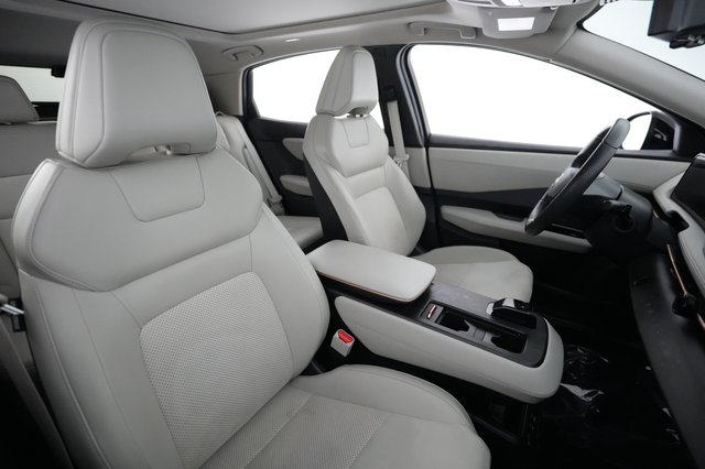 2024 Nissan Ariya — photo 4 of 20