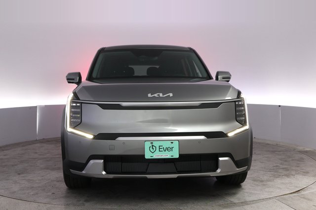 2024 Kia EV9 — photo 9 of 28