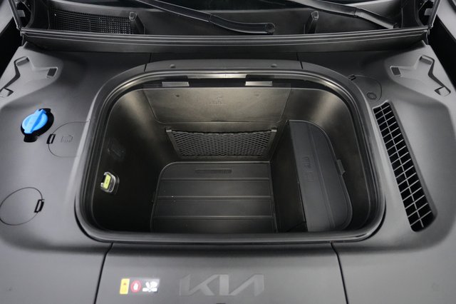 2024 Kia EV9 — photo 24 of 28