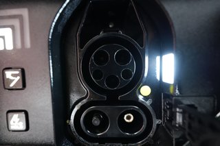 2024 Kia EV9 — photo 8 of 28