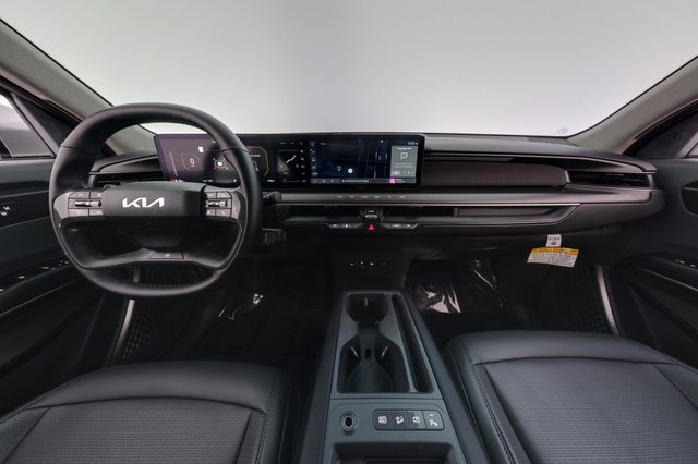 2024 Kia EV9 — photo 23 of 28