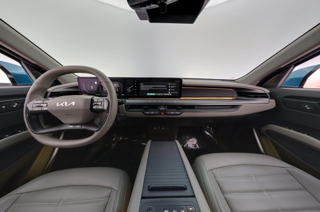 2024 Kia EV9 — photo 23 of 30