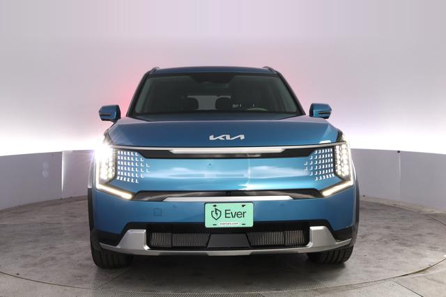 2024 Kia EV9 — photo 9 of 30