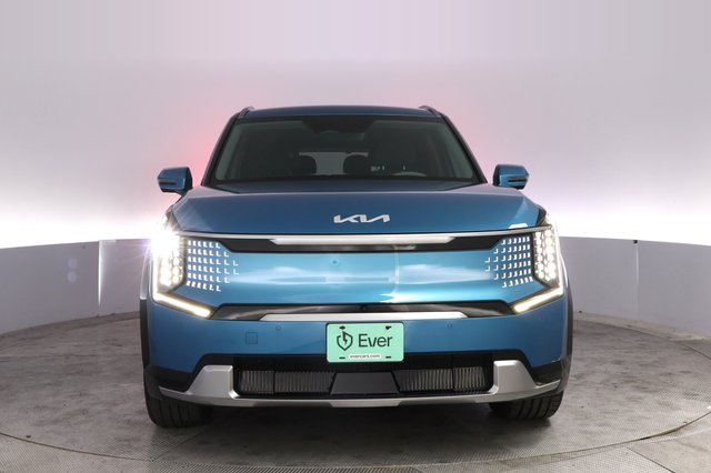 2024 Kia EV9 — photo 9 of 30