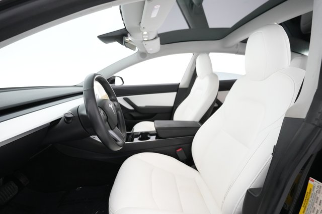 2019 Tesla Model 3 — photo 12 of 27