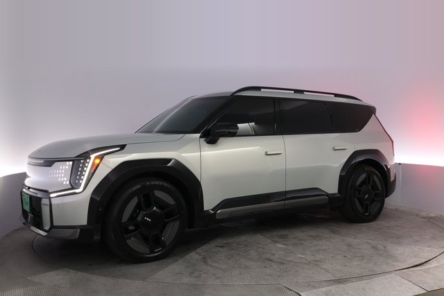 2024 Kia EV9 — photo 14 of 26