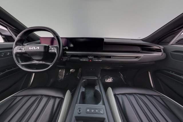 2024 Kia EV9 — photo 23 of 26