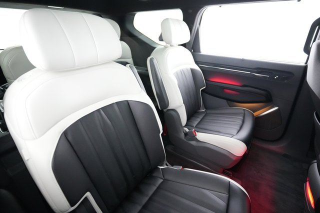 2024 Kia EV9 — photo 4 of 29
