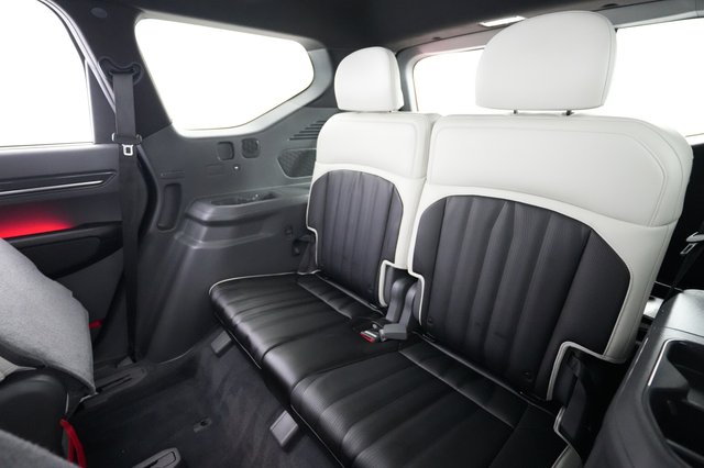 2024 Kia EV9 — photo 20 of 29