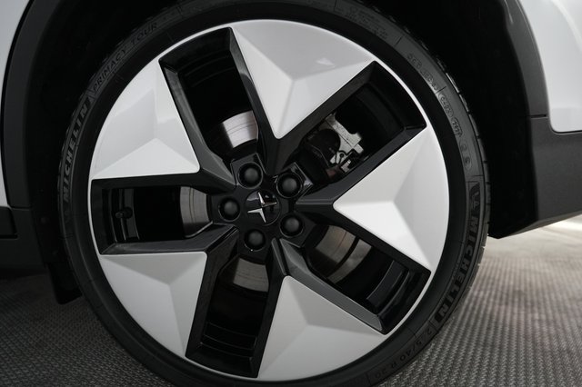 2024 Polestar 2 — photo 7 of 25