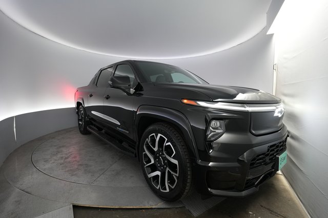 2024 Chevrolet Silverado EV — VIN 1GC40ZEL9RU300814
