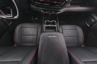 2024 Chevrolet Silverado EV — photo 16 of 19