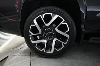 2024 Chevrolet Silverado EV — photo 11 of 19