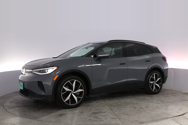 2024 Volkswagen ID.4 — photo 14 of 25