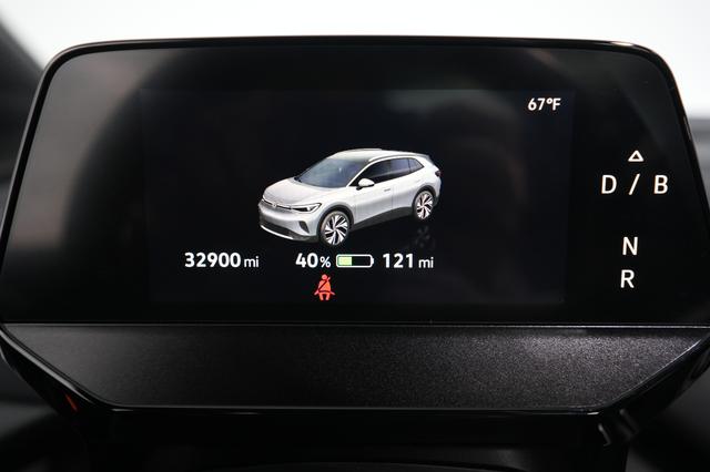 2024 Volkswagen ID.4 — photo 5 of 25