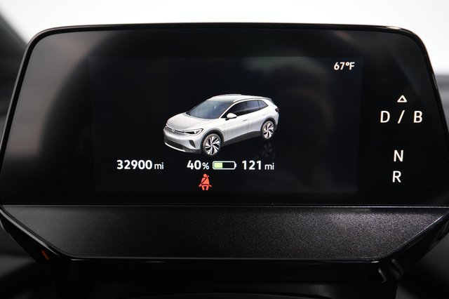 2024 Volkswagen ID.4 — photo 5 of 25