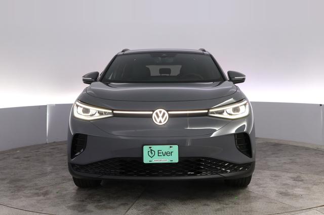 2024 Volkswagen ID.4 — photo 9 of 25