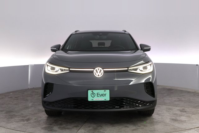 2024 Volkswagen ID.4 — photo 9 of 25