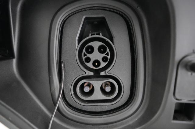 2024 Acura ZDX — photo 8 of 23