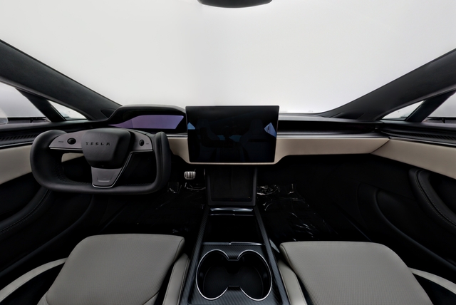 2025 Tesla Model S