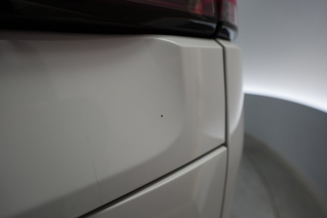 2025 Rivian R1S — photo 26 of 28