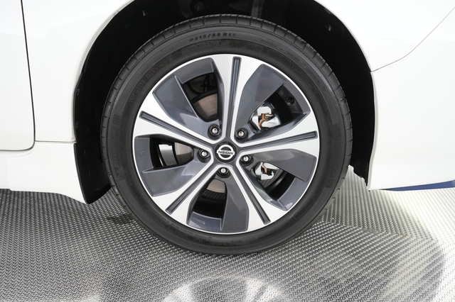 2022 Nissan Leaf