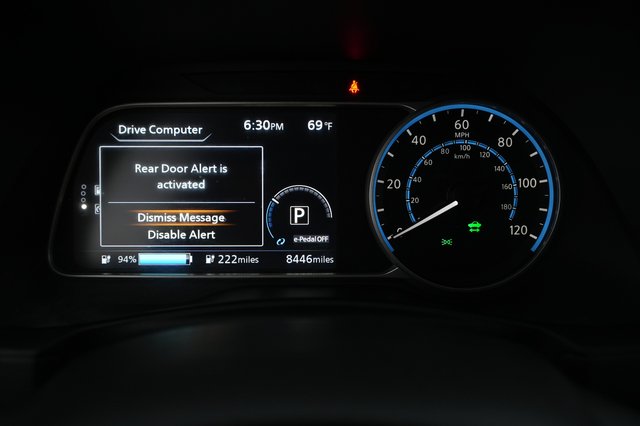 2022 Nissan Leaf — photo 19 of 21