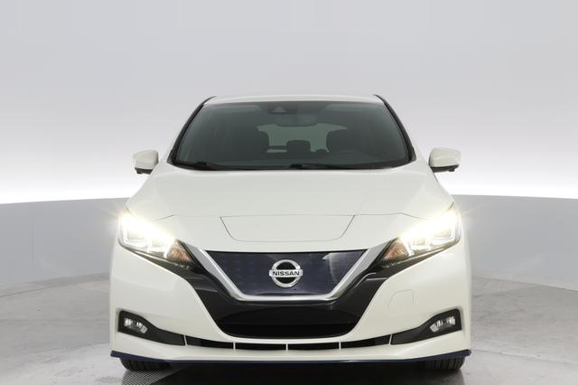 2022 Nissan Leaf — photo 4 of 21
